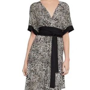 Faith Fashion  Black White Wrap Waist Cinch Kimono Style Long Sleeve Dress